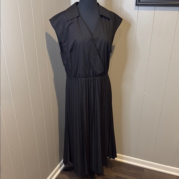 Ellen Tracy Women’s Large Classic Black Wrap Midi Shirt Pleated Dress - Picture 1 of 5